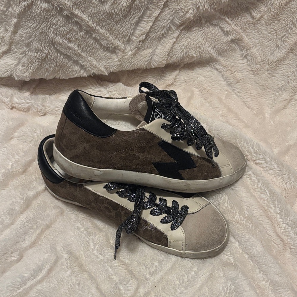 Sam Edelman Brown and Black Sneakers